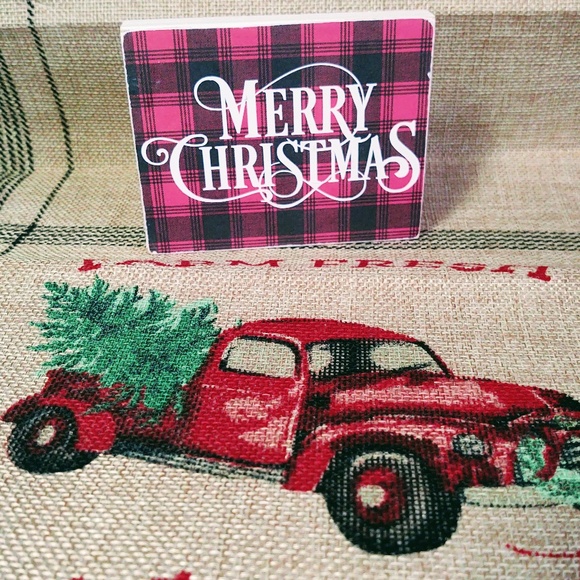 HAND CRAFTED MINI WOOD SIGN/TIERED TRAY DECOR/MERRY CHRISTMAS SIGN/SHELF SITTER - Picture 2 of 2